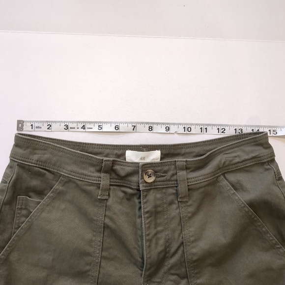 H & M Women's Dark Green Straight Leg Pants, Size 6 - Picture 5 of 9